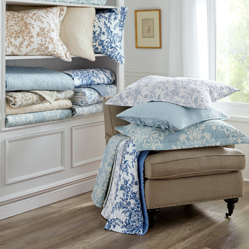 Laura Ashley Quilt Set & Reviews Perigold